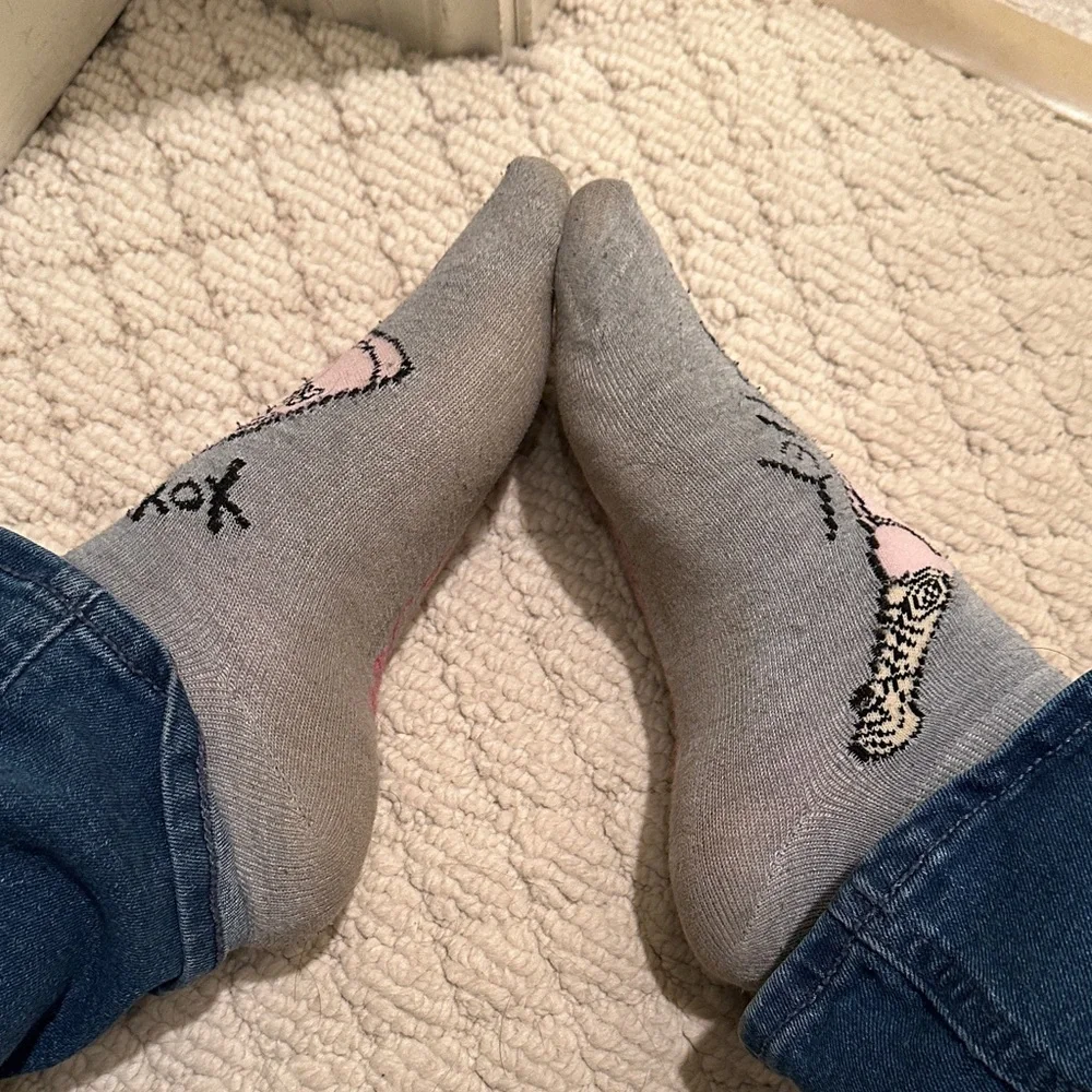 Women’s Athletic Socks - Picture 3 of 3